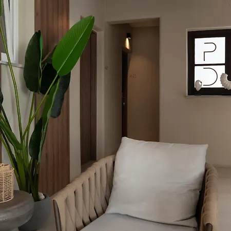 Paridian Elegant Living-3