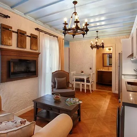 Petite Boutique Hotel-2