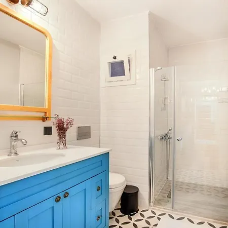 Petite Boutique Hotel-3