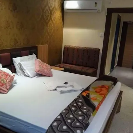 Hotel Sea View Residency Near Sea Beach And Temple Prime Location - Luxury And Spacious Room With Newly Renovated - Best Hotel In Puri-3