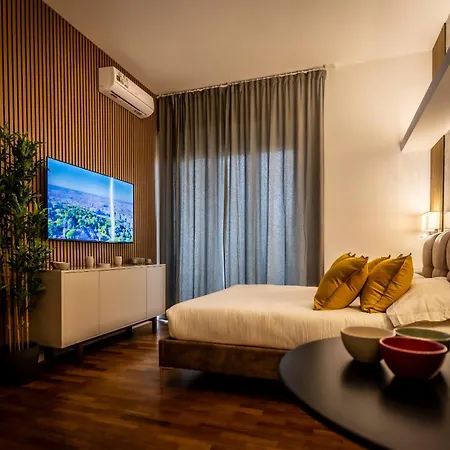 Lyo Sky Rooms-3