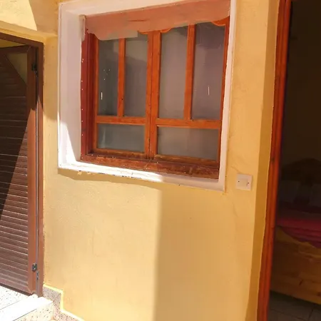 Tata Guest House-3