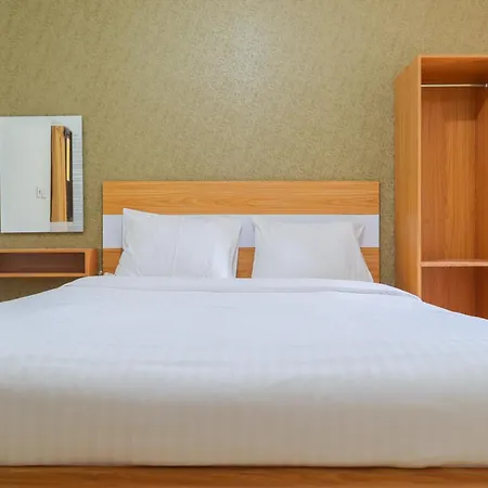 Oyo Life 2590 Kost Assirot-2