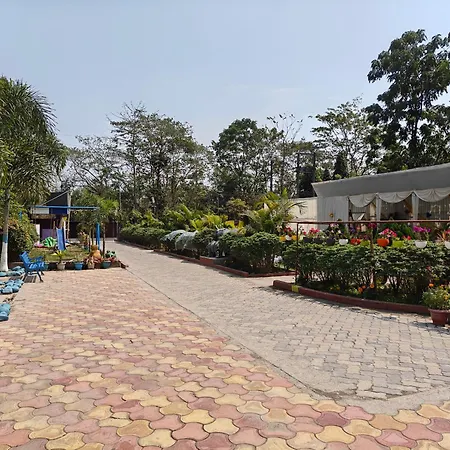 Prashaanti Tourist Lodge And Restaurant-3