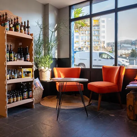 Logis Hotel - La Petite Rade-2