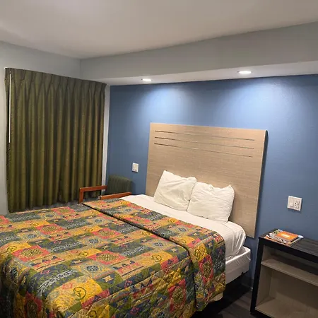 Bishop Elms Motel-3