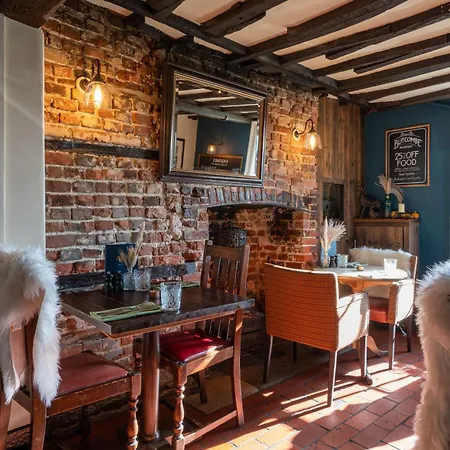 The Royal Oak Inn-3