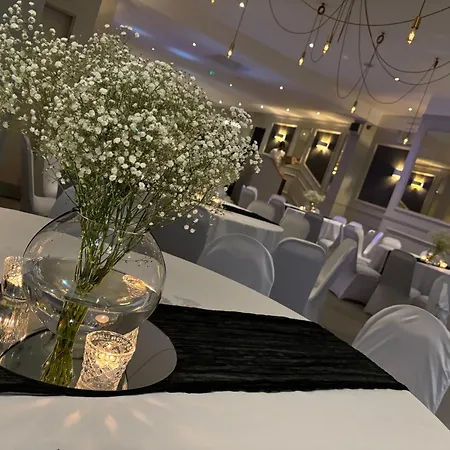 The Georgian Hotel-2