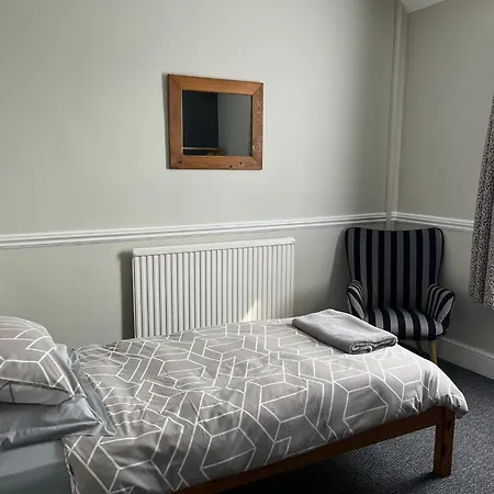 Bourton House-2
