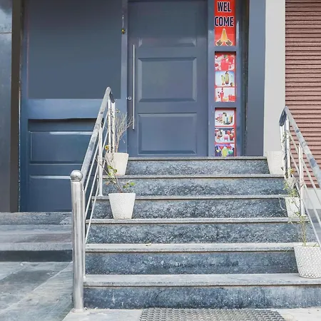 Super Townhouse Jagatpura Downtown-3