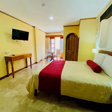 Cancun International Suites-2