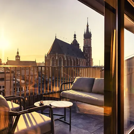 Nomadic Urban Premium Suites-3