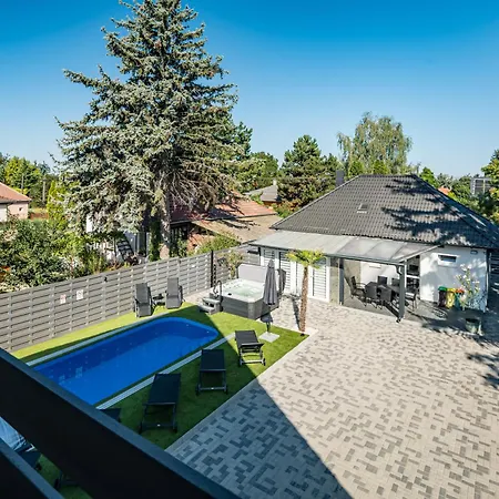 Balatonic Lime Apartmanhaz-3