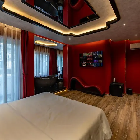 Midas Hotel 2-3
