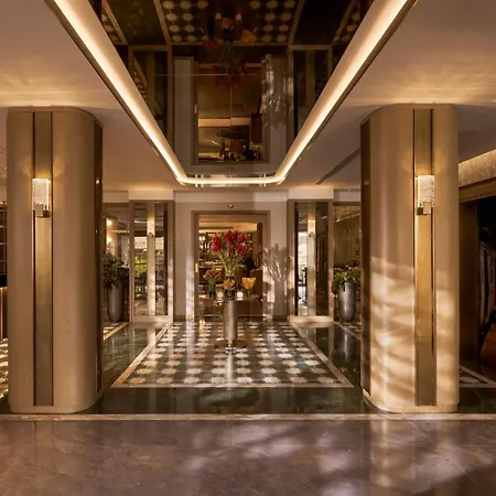 La Siesta Premium Saigon Central-3
