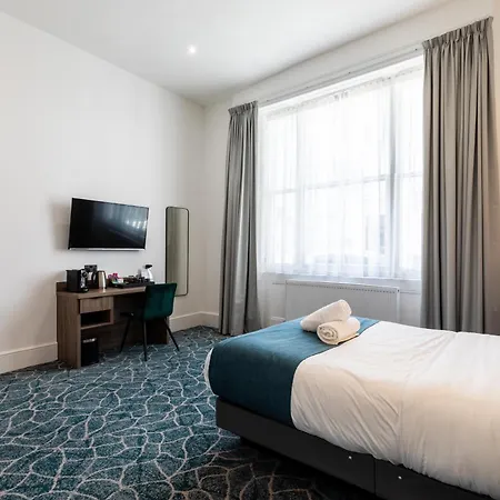 The J Hyde Park Hotel-2