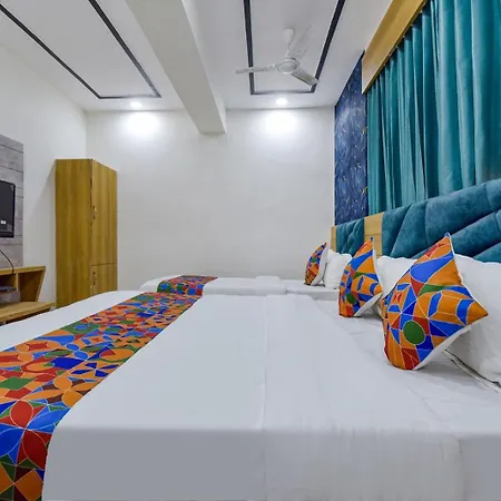 Green Tree Hotel-3