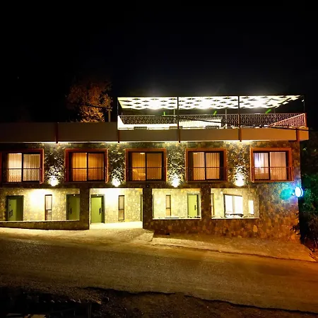 Elm Pansiyon-2