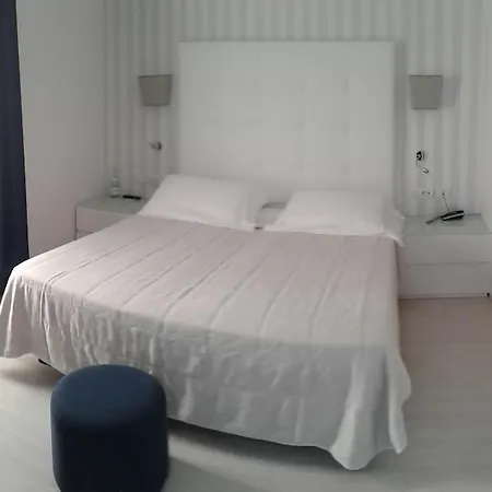 Hotel Fedora Riccione - Fronte Mare-2