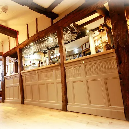 Crown Hotel-3