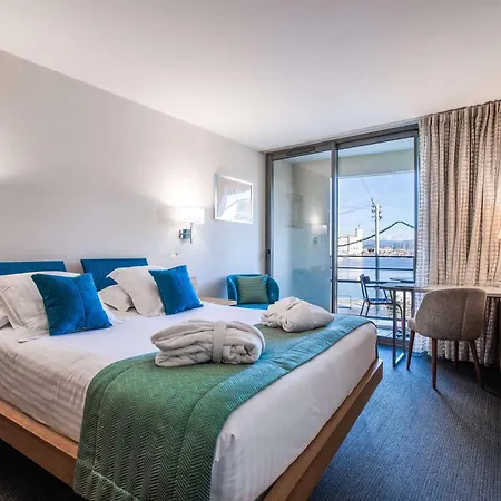 Best Western Premier Hotel Du Vieux-Port-2