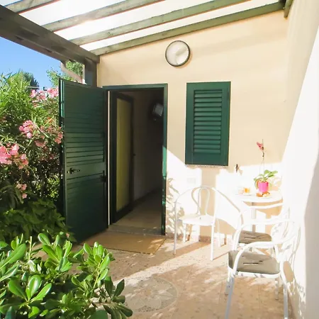 Hotel Etna - Hotel Per Coppie E Famiglie Con Parcheggio E Spiaggia-2