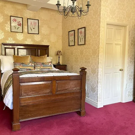 Braithwaite Hall Bed & Breakfast-2