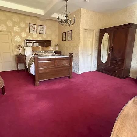 Braithwaite Hall Bed & Breakfast-3