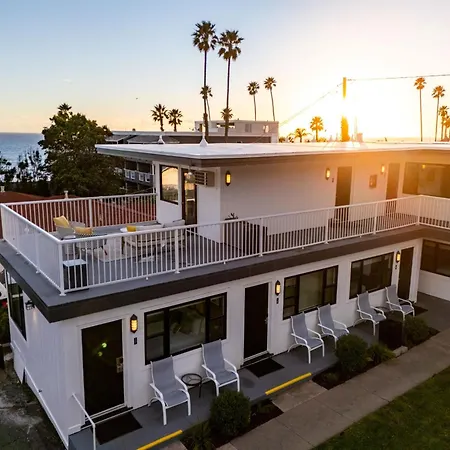 Tides Oceanview Inn And Cottages-2