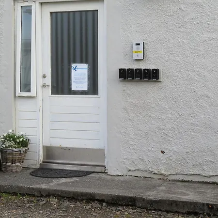 Old Airline Guesthouse-3