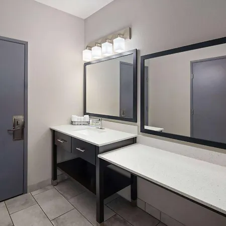 Baymont By Wyndham Moses Lake-3