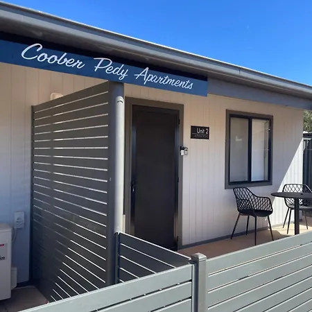 Coober Pedy Apartments-3