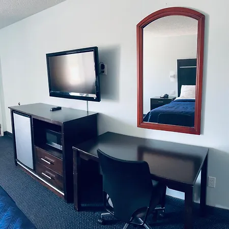 Executive Inn-2
