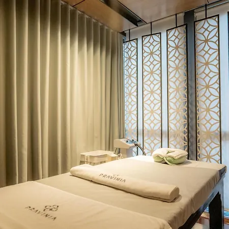 Ramada By Wyndham Bangkok Sukhumvit 87-2
