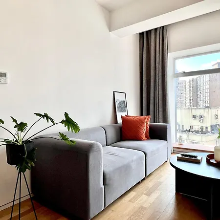 Base-Shanghai Suhe Serviced Apartment, Near East Nanjing Road & People'S Square-3