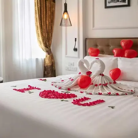 Vision Boutique Hotel, No 8 Tho Xuong, Hoan Kiem - By Bay Luxury-3