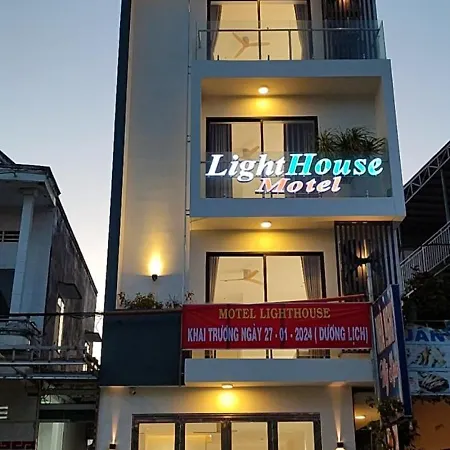 Light House Motel 978-2