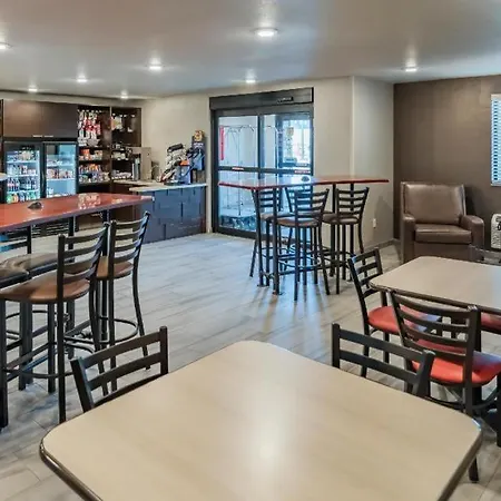 My Place Hotels Chicago West North Aurora-2