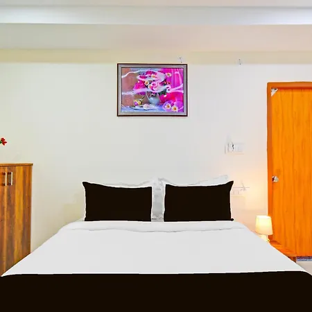 Hotel O Navya Grand Luxury Rooms-2