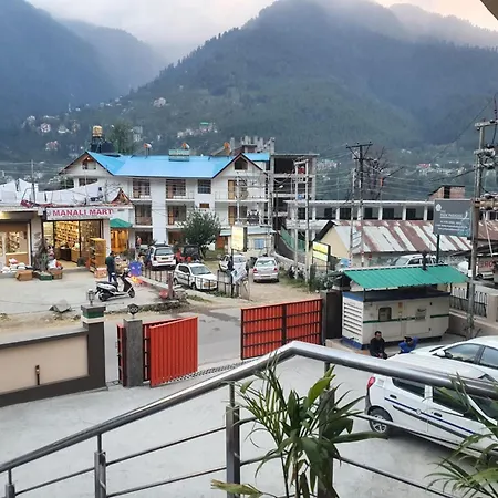 Manali Hotel Premium Park Paradise - Restaurant And Parking Facilities - Best Hotel In Manali-2