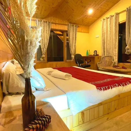 Absoulte Freedom Snowy Water Stream Luxury Cozy Bnb Retreat-3