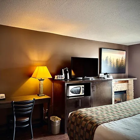 Copper River Inn Fort Frances-2