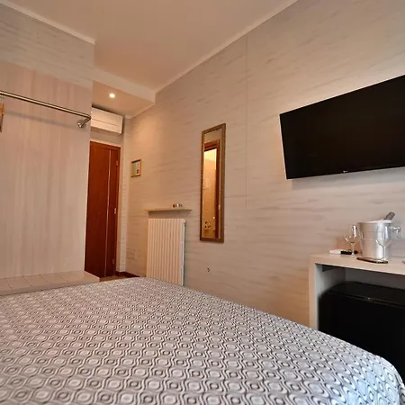 Hotel Fiordaliso-3