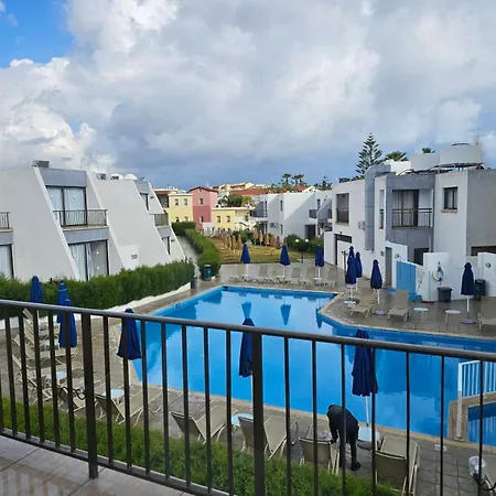 Penelope Beach Hotel Apts-2