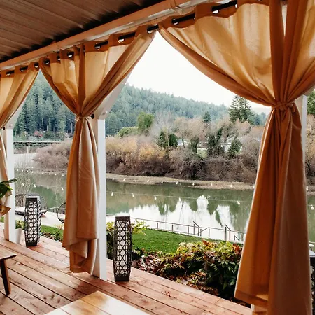Boho Manor-3