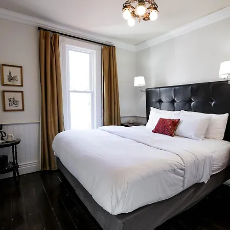 Dickson Street Inn-3