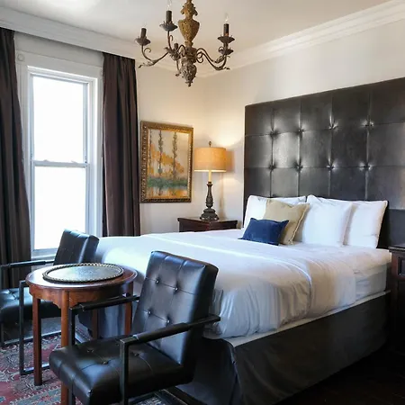 Dickson Street Inn-2