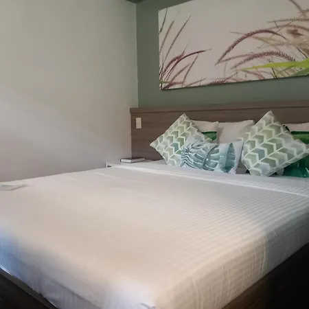 T House Tagaytay-3