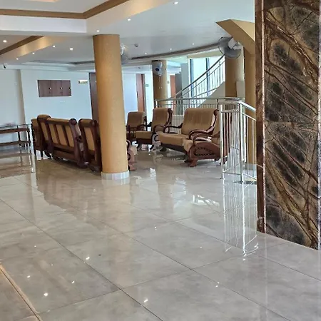 Regency Club-2