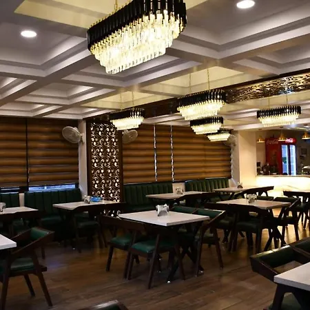 Hotel Le Osh Lansdowne - 500M From Bhulla Lake And Free Live Music On Weekends-2
